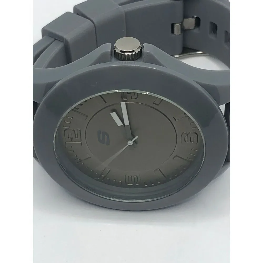 Skechers SR5011 Men's Grey Silicone Analog Grey Dial Quartz Genuine Watch OP41